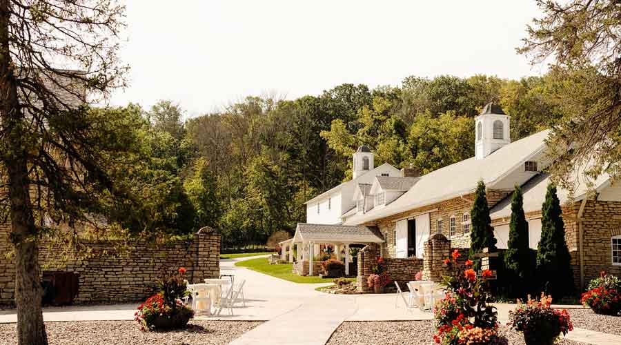 Mayowood Barn wedding venue from Powers Ventures serving the Rochester, MN area